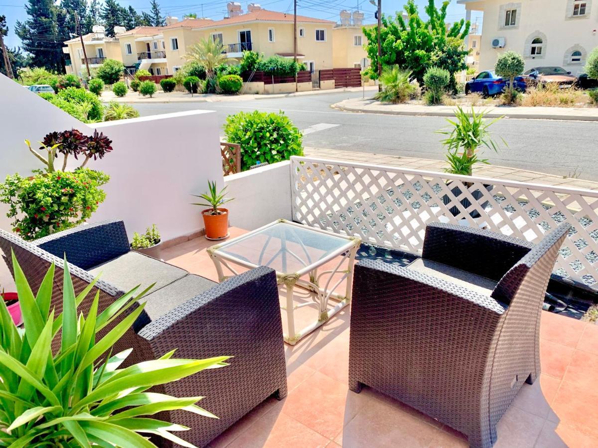 Diana Townhouse 1 Apartment Paphos Exterior foto